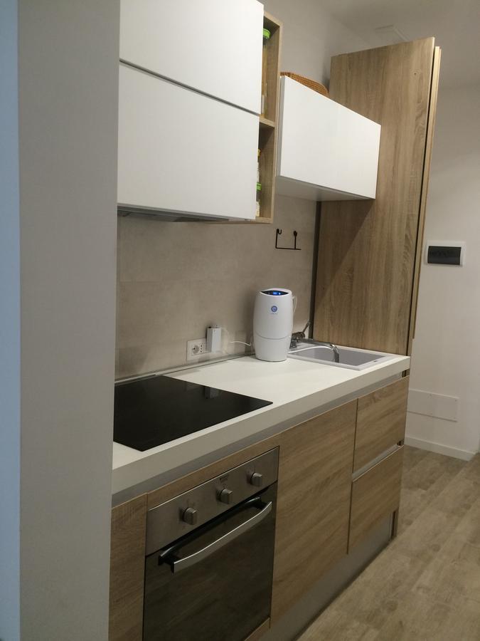 Alloggio Turistico Al Colosseo Bed & Breakfast Roma Exterior foto